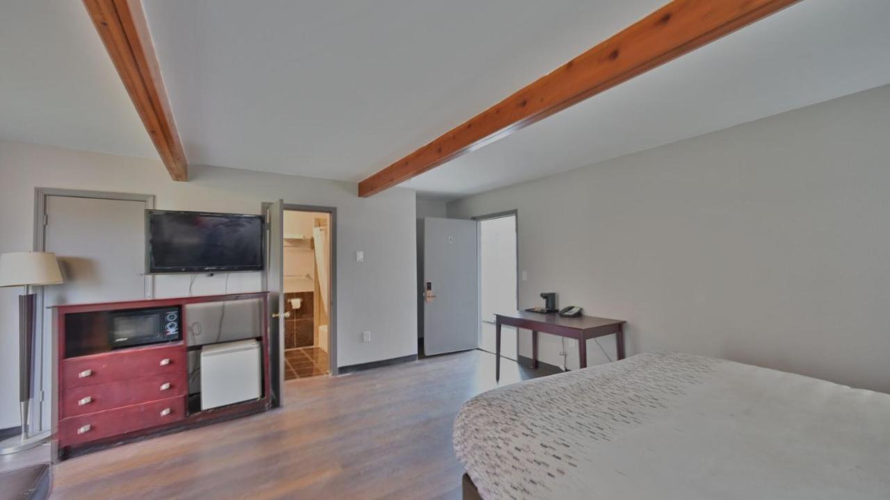 Maplehurst Motel Tunkhannock 外观 照片